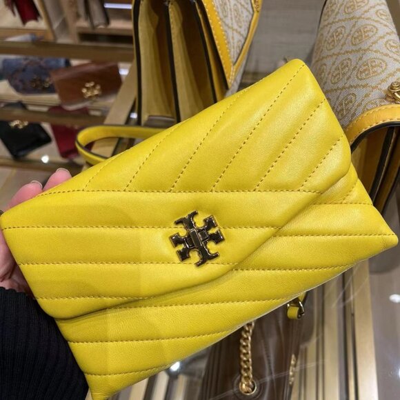 Tory Burch  Kira Chevron Leather Chain Wallet - Picture 1 of 9